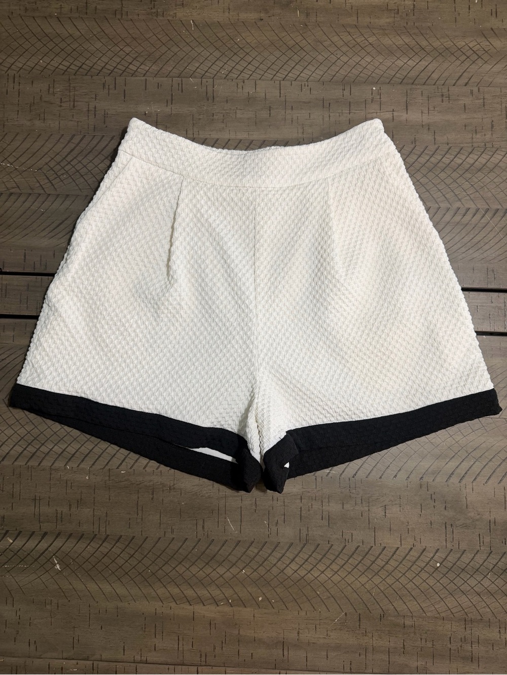 SHEIN White Textured High-Waist Shorts with Black Hem